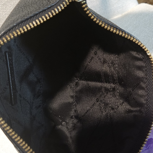 Michael Kors Ladies Black Leather Zip Top Closure Wristlet - Picture 4 of 13